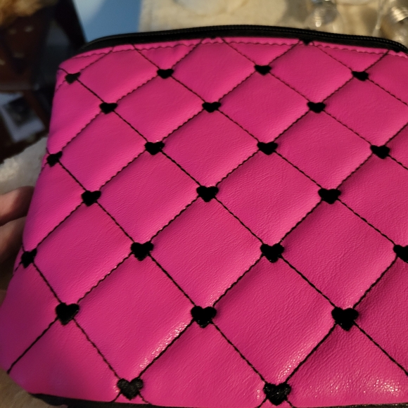 Betsey Johnson Pink Quilted Women's Bag - Picture 2 of 7